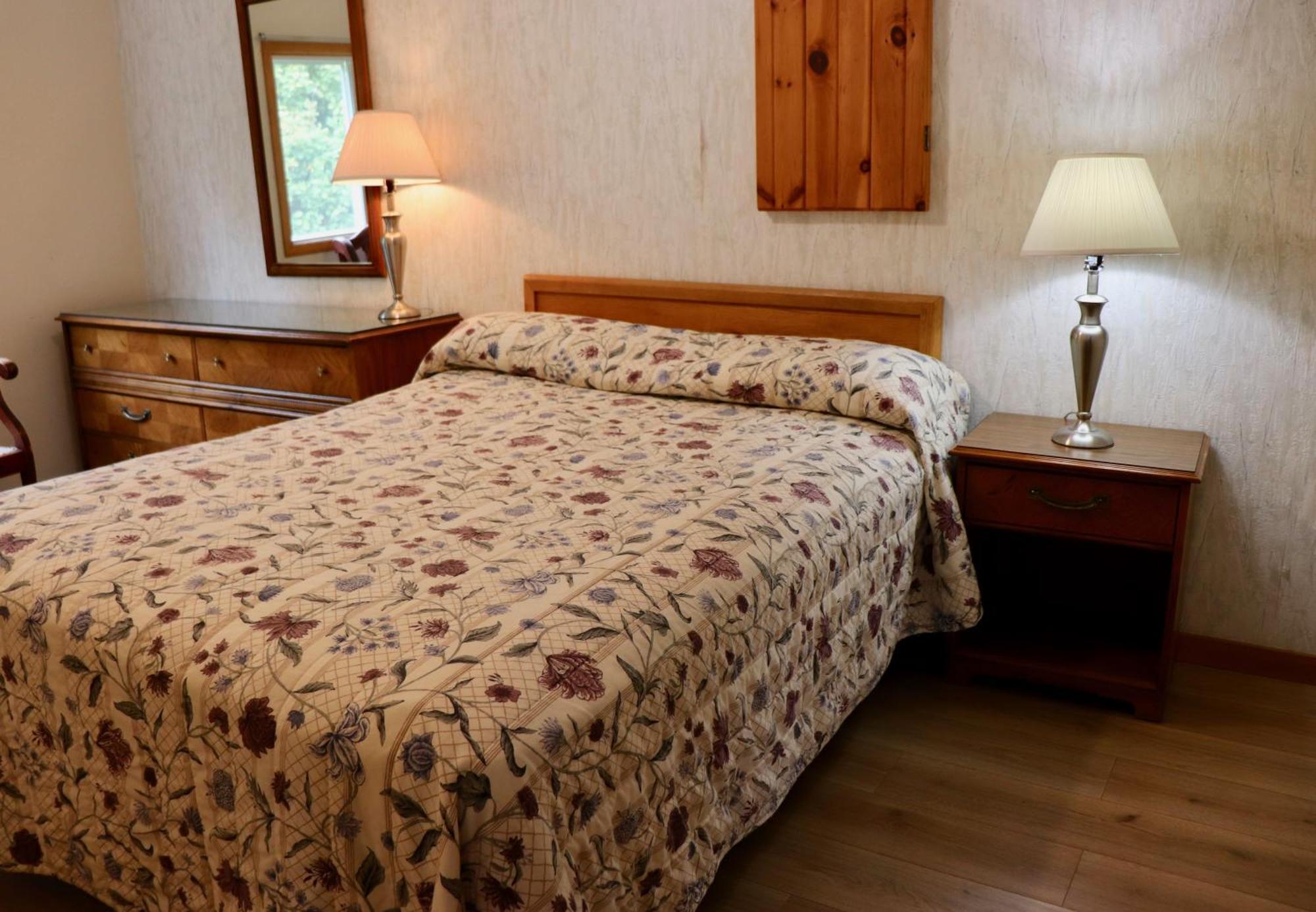 פרום Shining Waters - Ingleside Cottages מראה חיצוני תמונה