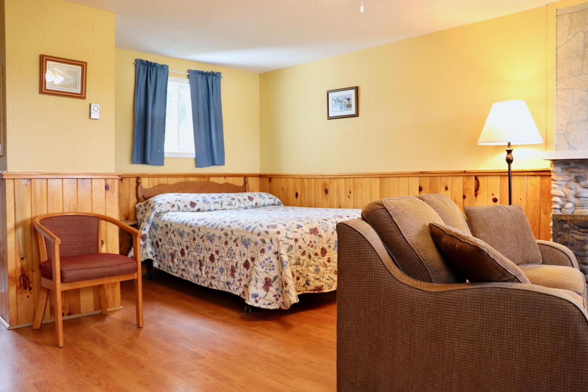 פרום Shining Waters - Ingleside Cottages מראה חיצוני תמונה